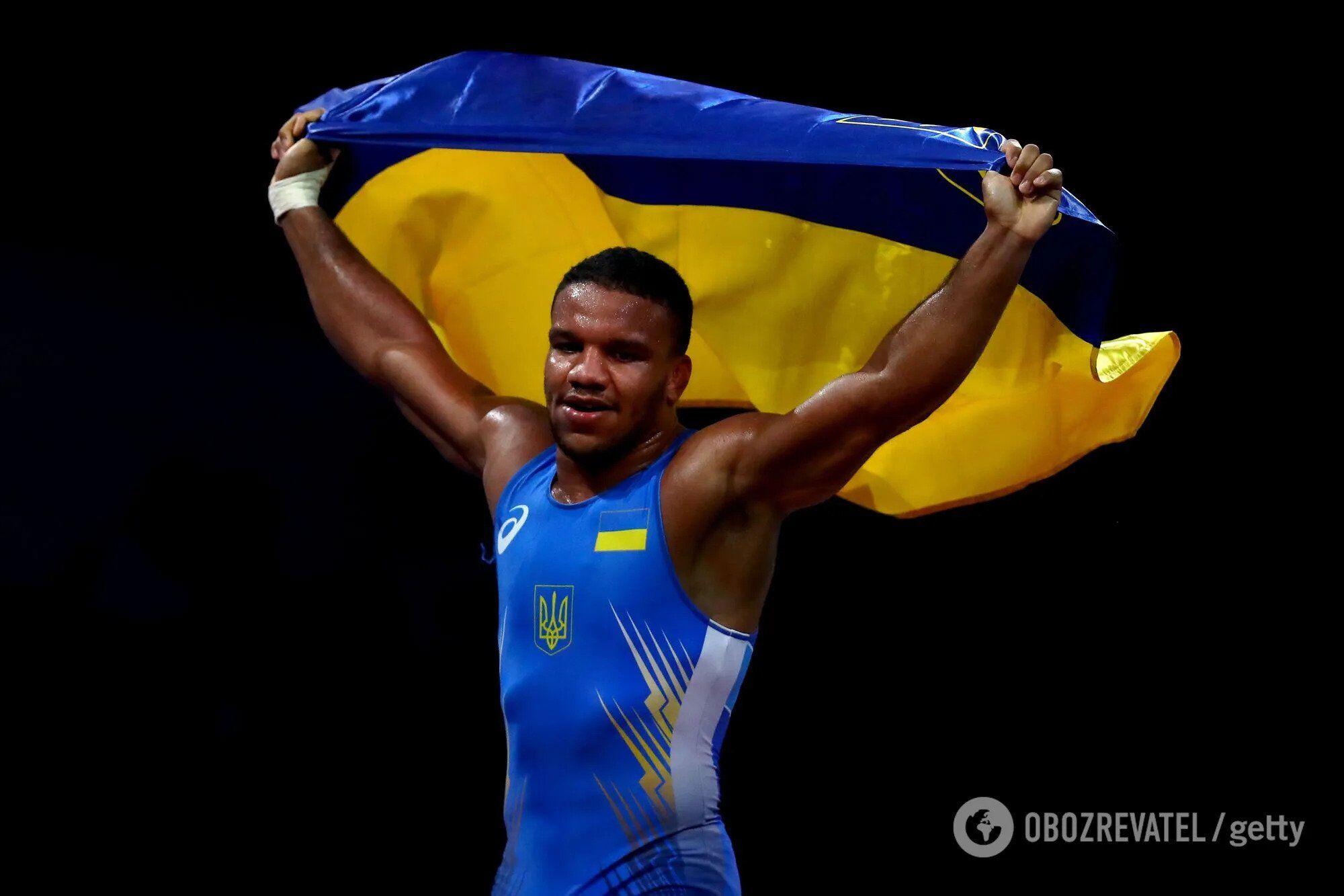 Жан Беленюк с флагом Украины. dqxikeidqxitkant