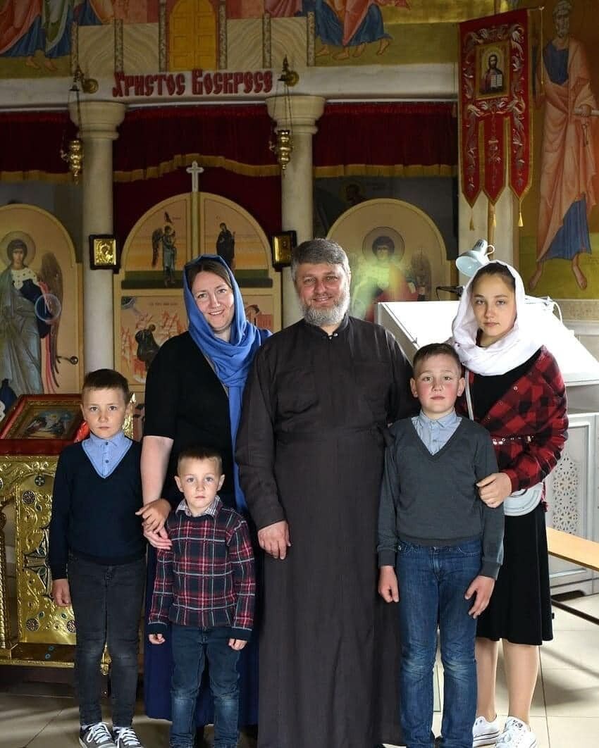 Семья протоиерея Сергея Коцара dqxikeidqxitkant