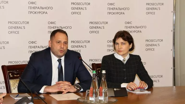 КУДА ЕРМАК ВЕДЕТ ЗЕЛЕНСКОГО И УКРАИНУ? 2 e z html 723b34d2 dqxikeidqxiqqeant