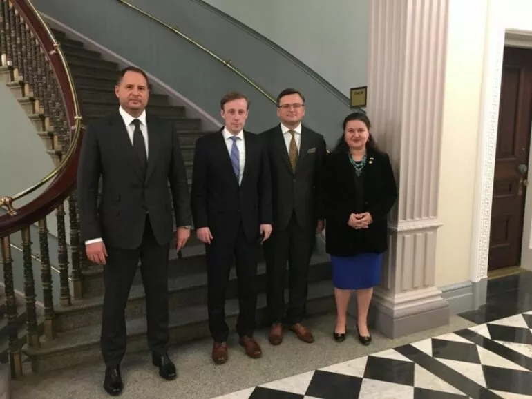 КУДА ЕРМАК ВЕДЕТ ЗЕЛЕНСКОГО И УКРАИНУ? 3 e z html 33319c5b