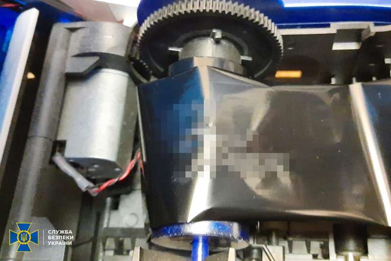 СБУ разоблачила подпольный “сервисный центр МВД“