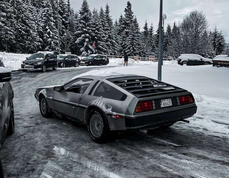     : DeLorean  &quot;  &quot;     dqxikeidqxitkant