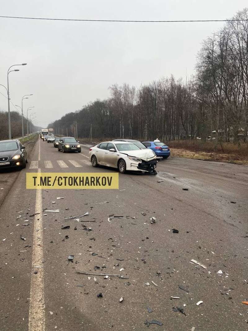 Таксист не уступил дорогу KIA