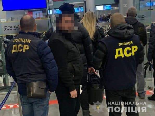 депортація кримінального авторитета з Одеси депортація кримінального авторитета з Одеси dqxikeidqxiqqeant