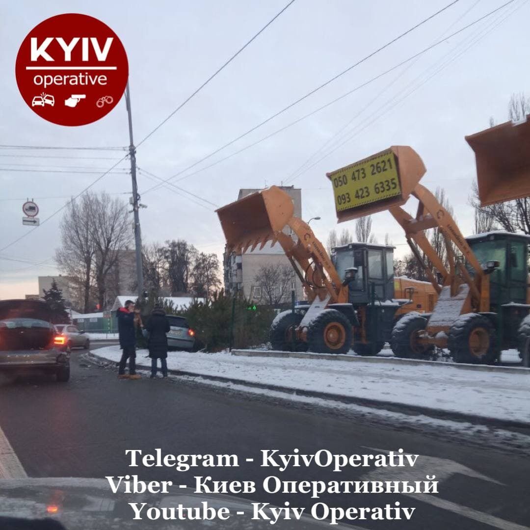 Информации о пострадавших не поступало.