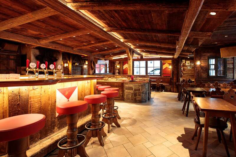 В горнолыжных курортах Австрии фиксируют вспышки COVID: что известно dqxikeidqxiqqeant