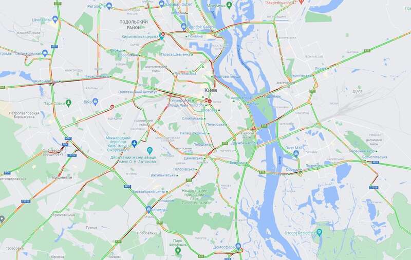 На столичных улицах образовались пробки. dqxikeidqxiqqeant