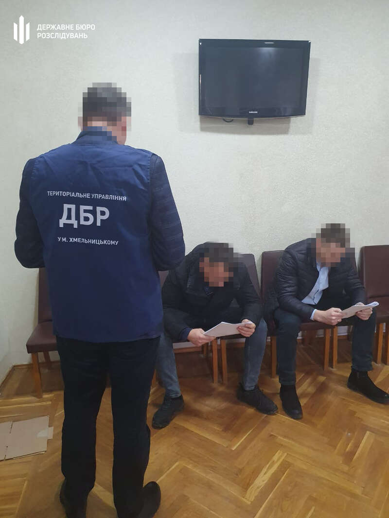 В Винницкой, Ровенской и Черниговской областях копы издевались над задержанными dqxikeidqxiqqeant