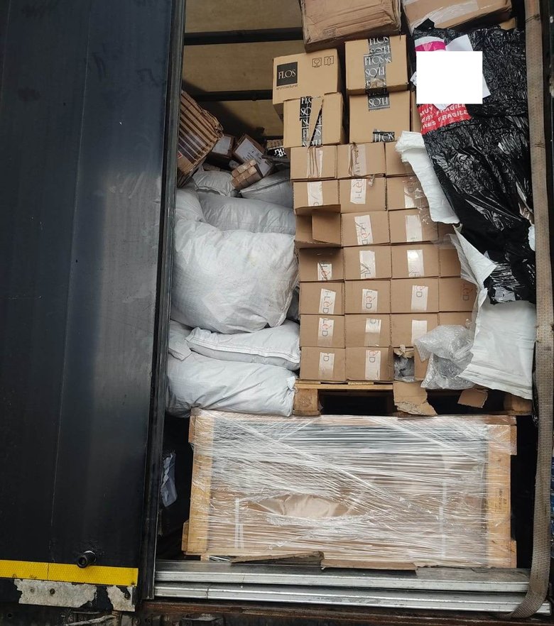      12    01 dqxikeidqxiqqeant