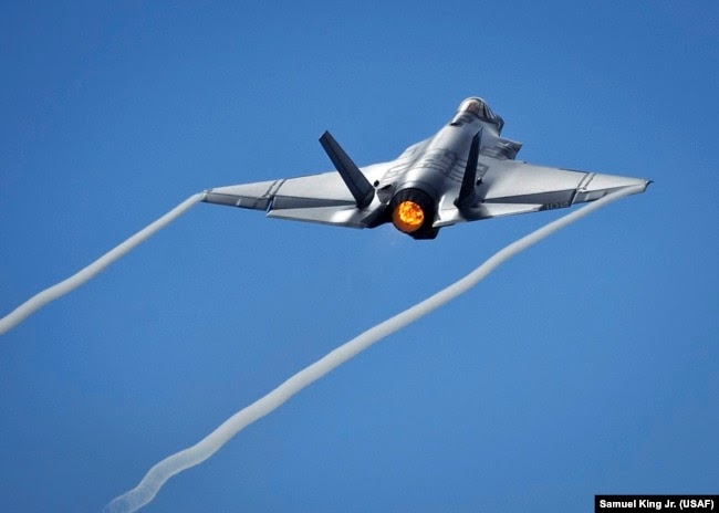 Истребитель F-35