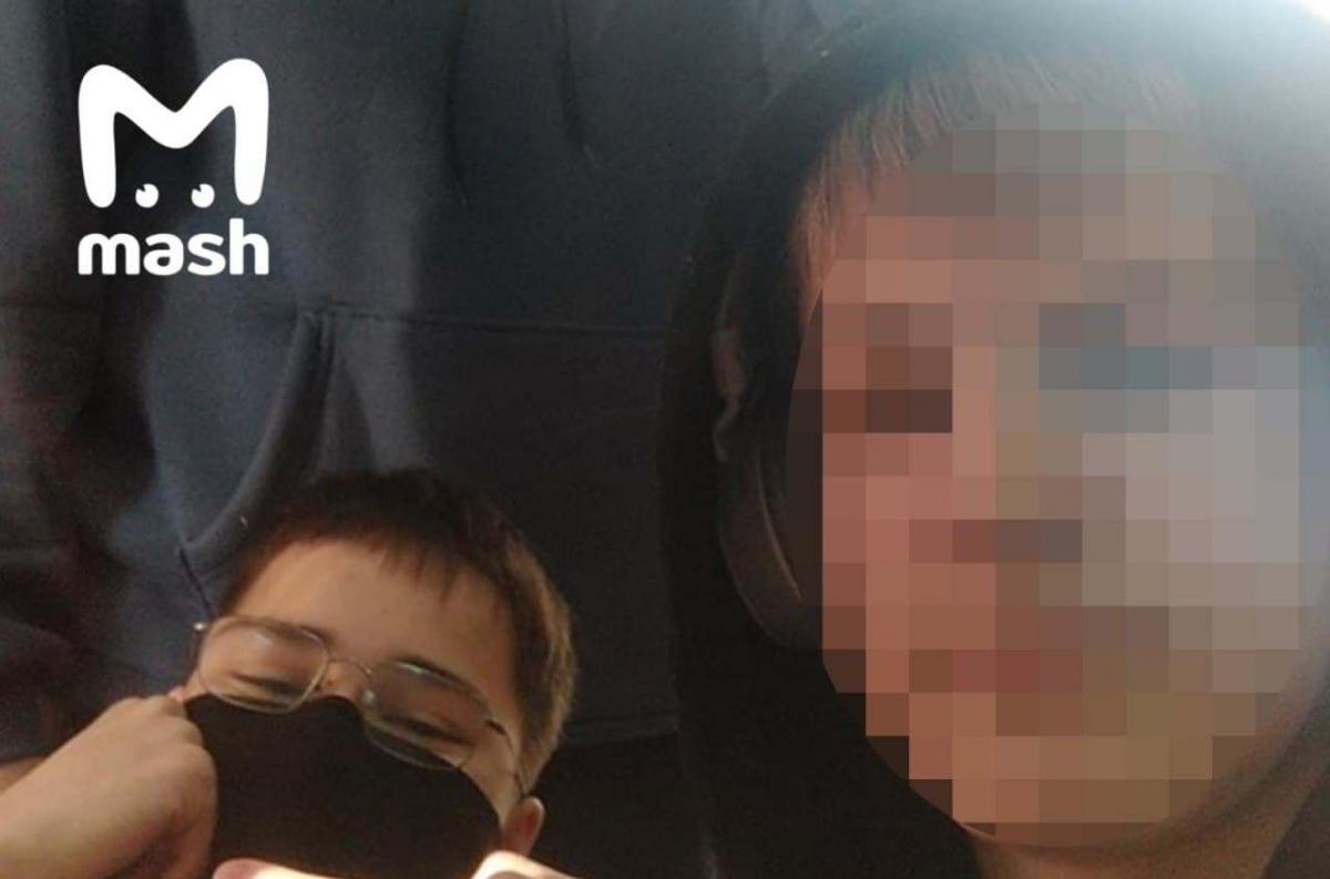 Школьник изготавливал дома бомбы / фото t.me/breakingmash Школьник изготавливал дома бомбы / фото t.me/breakingmash