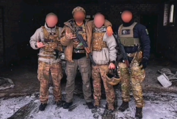         " " dqxikeidqxiqqeant