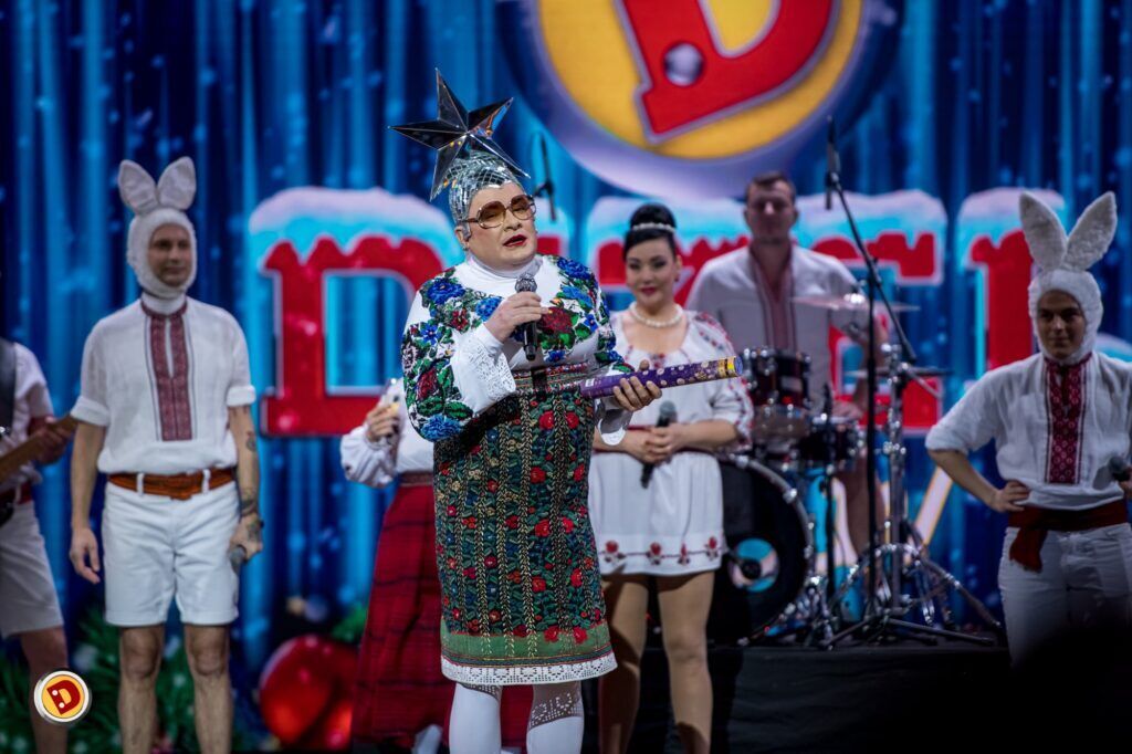 Сердючка зажгла на сцене Дворца ’’Украина’’