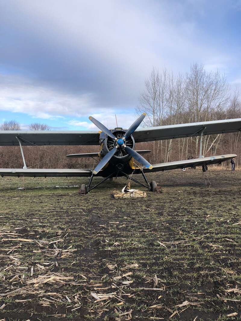 На Ан-2 могли перевозить сигареты.