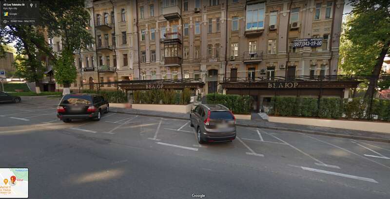 Теперь парковаться возле "Велюра" рискованно