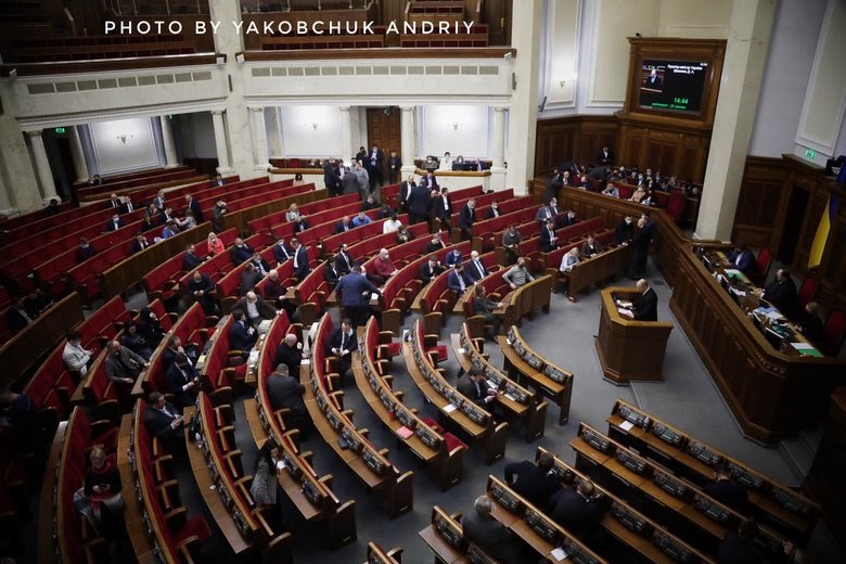 І пішли вони тихо в ліс: чому березень може стати кінцем для монобільшості 03 І пішли вони тихо в ліс: чому березень може стати кінцем для монобільшості 03