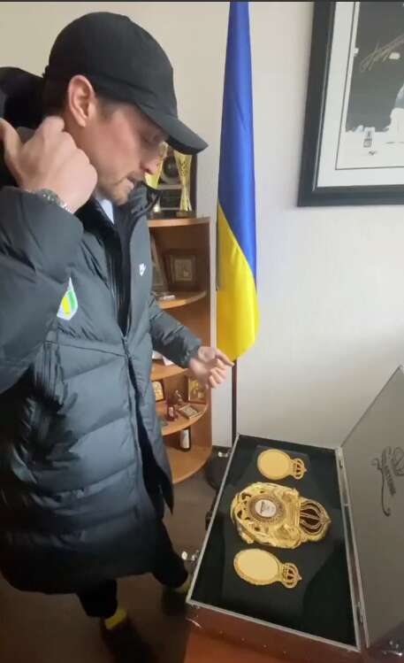 Усик победил Джошуа единогласным решением судей. dqxikeidqxitkant