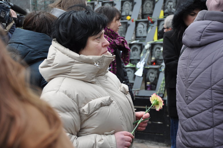 Ангелы памяти и панихида: в Киеве почтили память погибших в Революции Достоинства 42