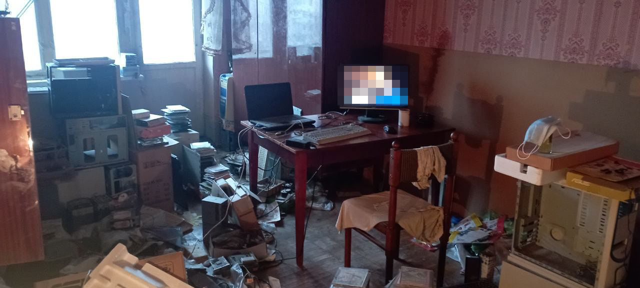 Возможно, это изображение (в помещении) dqxikeidqxitkant