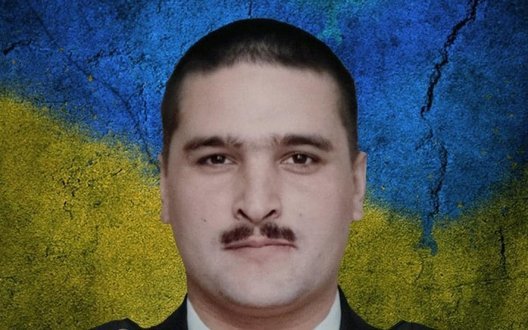 Можна допомогти родині вбитого російськими нападниками на Донбасі офіцера Антона Сидорова dqxikeidqxitkant