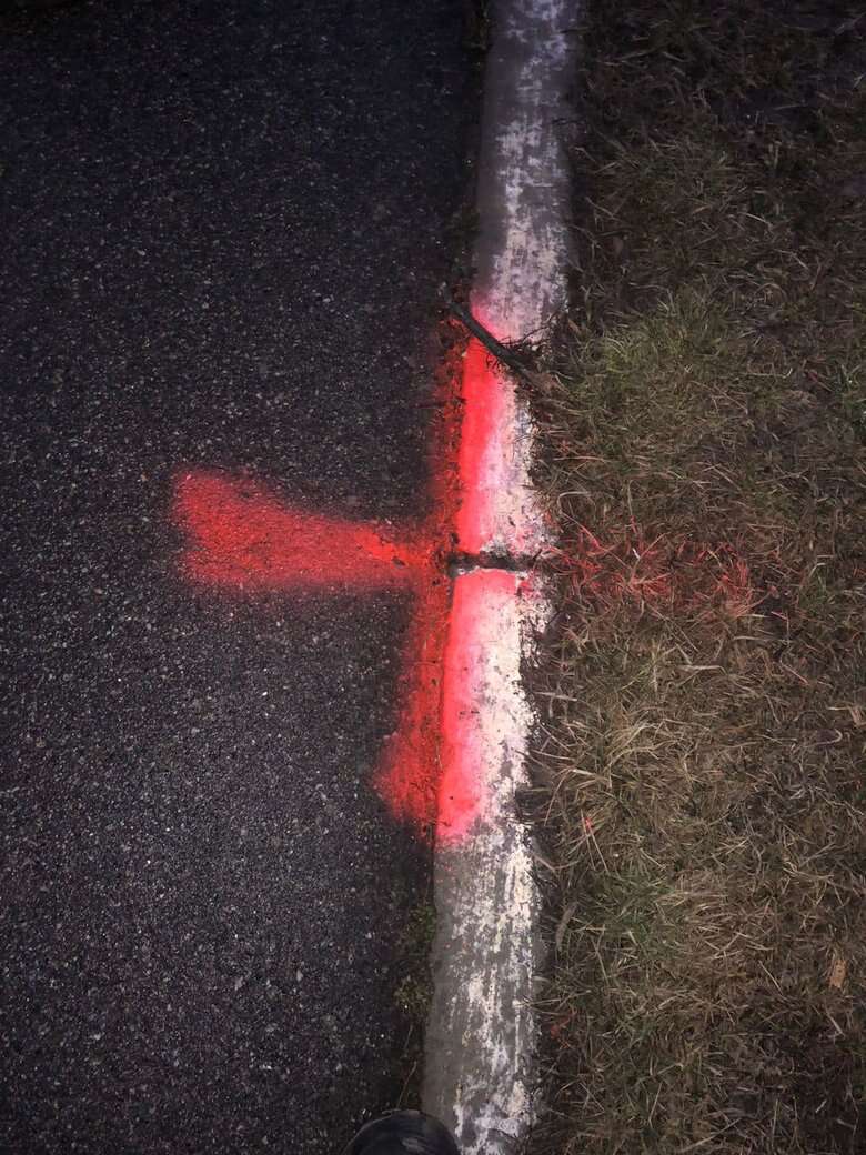 Полиция Киевщины показала знаки, используемые диверсантами для информирования армии РФ 02