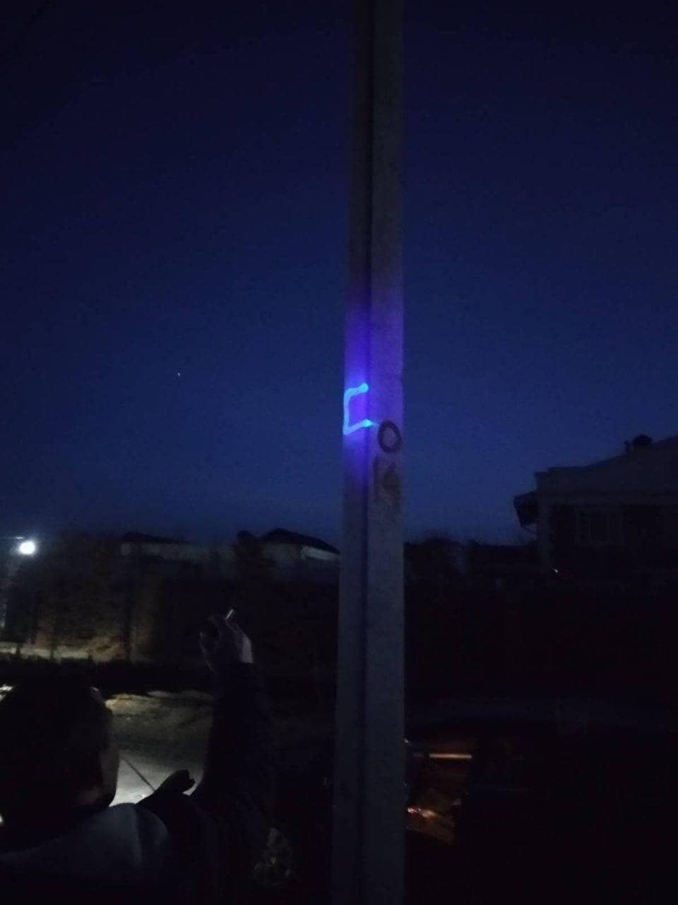     ,     dqxikeidqxidant