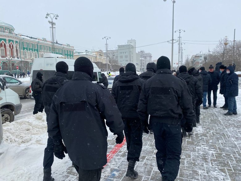 Протести в Росії проти війни: затримано майже 700 людей 03