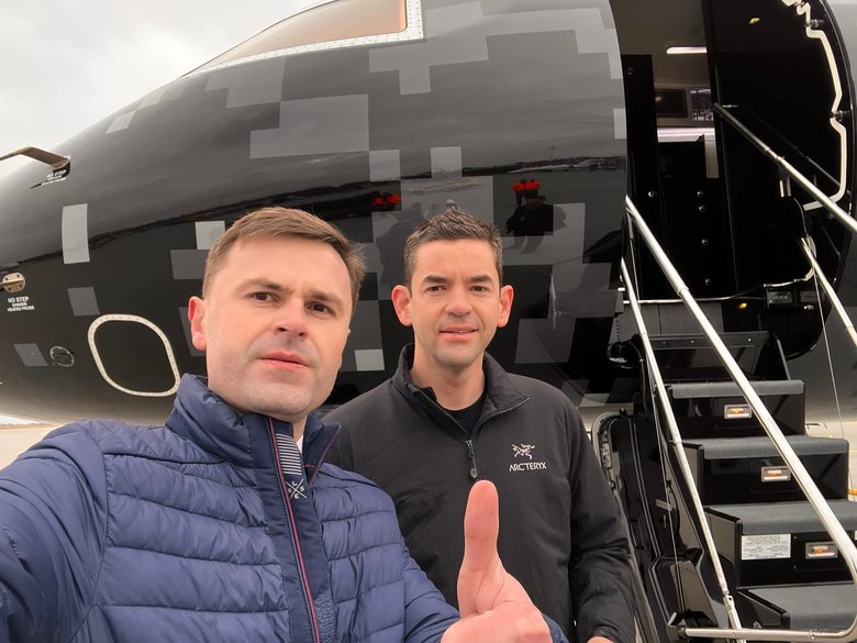 Командир екіпажу SpaceX доставив допомогу ЗСУ 02 dqxikeidqxitkant