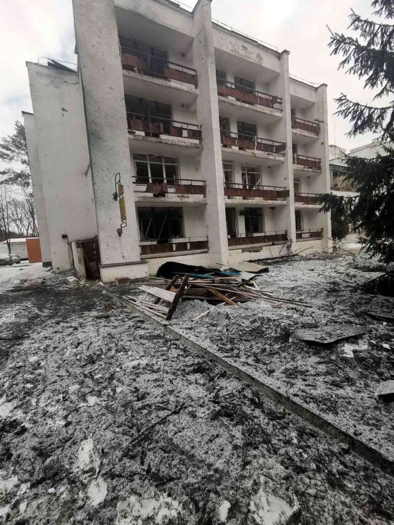 Авіаудар по Сумах: загинули 22 людини, зокрема 3 дітей з однієї сім’ї 13