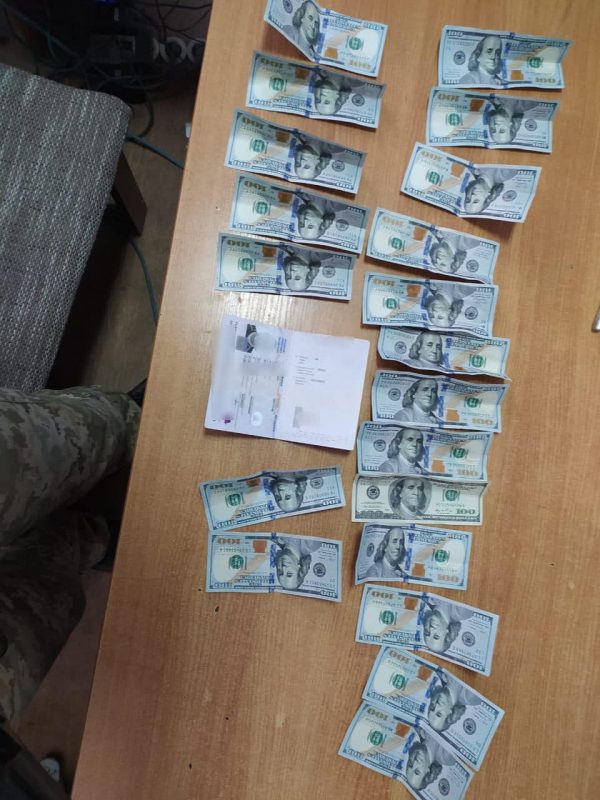   :         () dqxikeidqxiqqeant