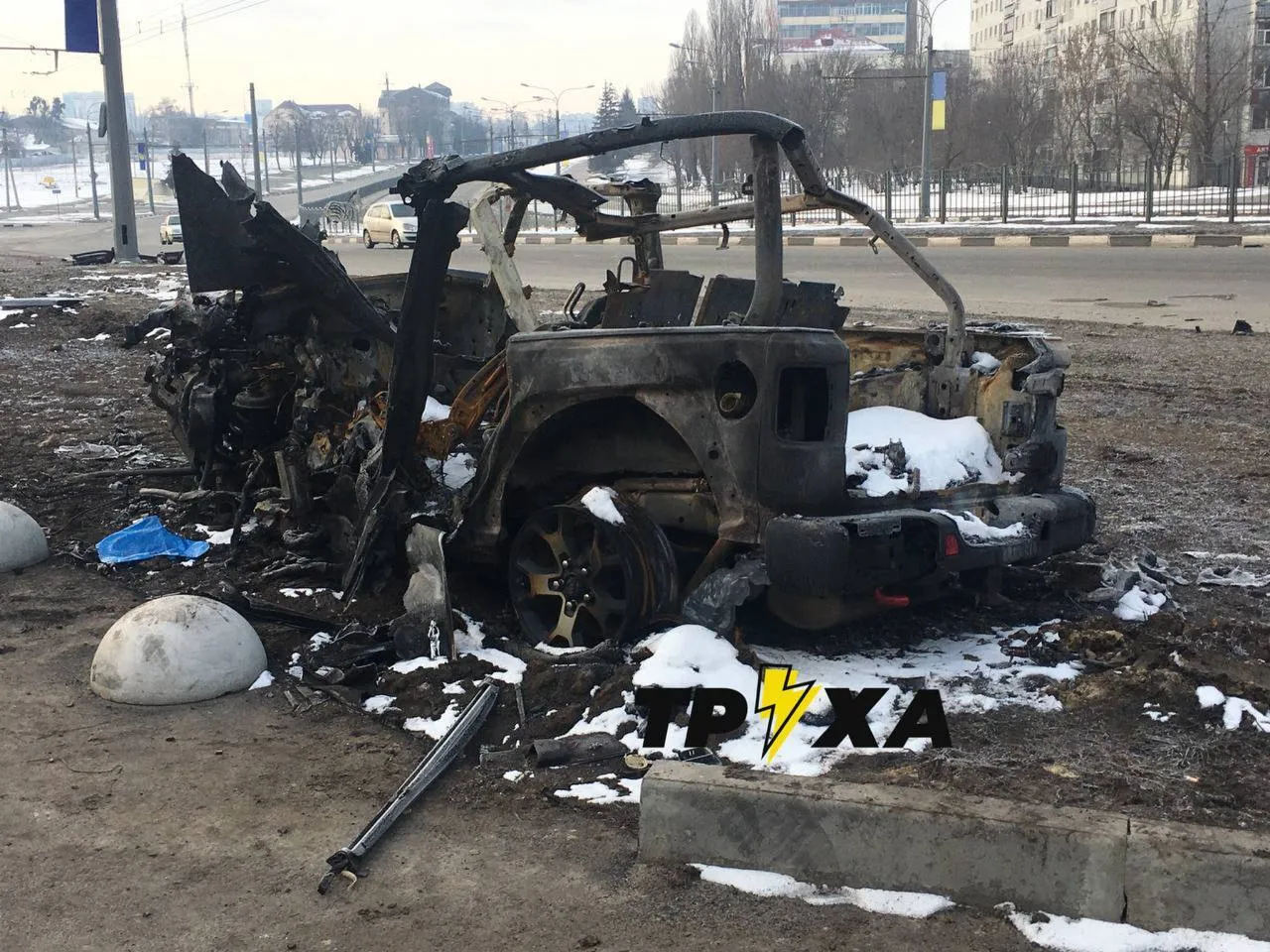 Автомобиль сгорел дотла