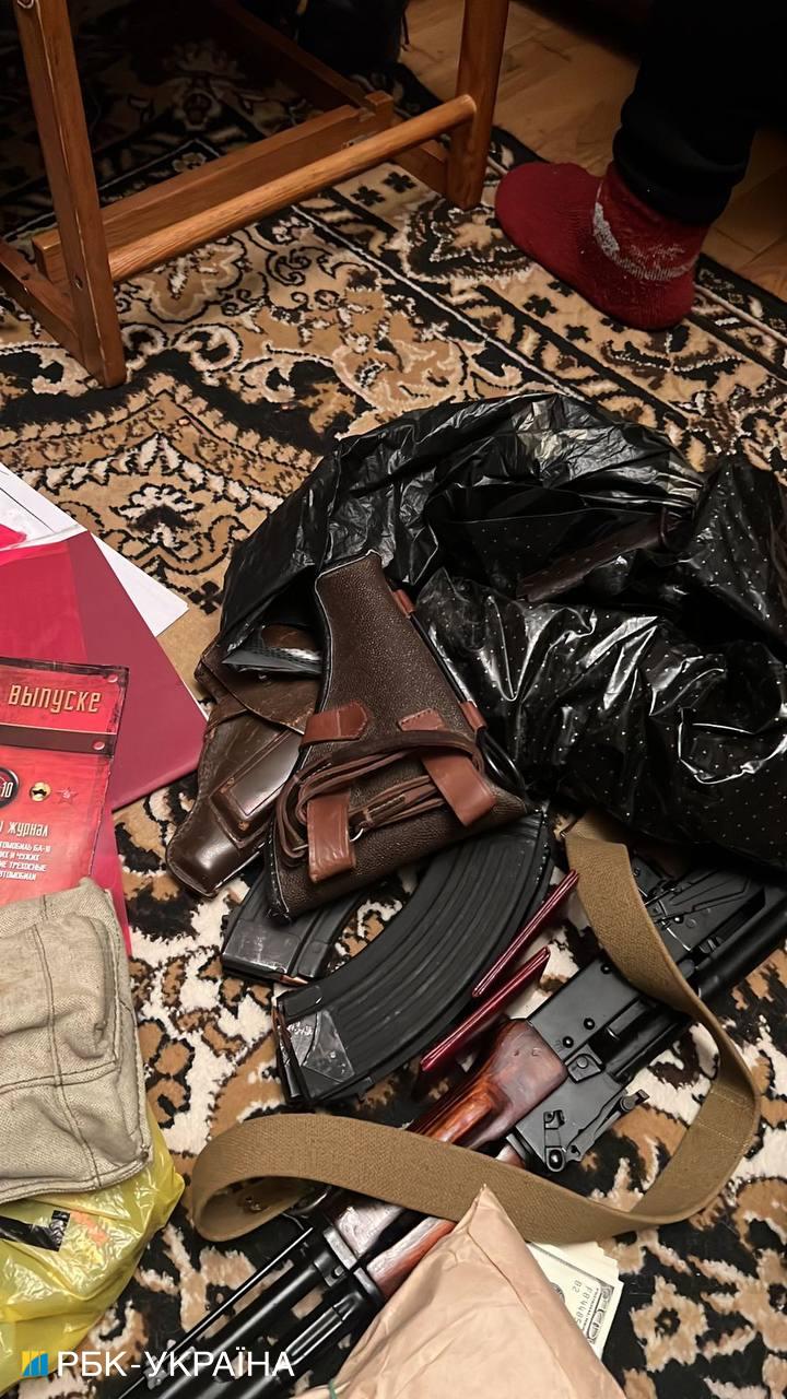 В Киеве задержан бывший первый замглавы Фонда госимущества: подозревают в госизмене dqxikeidqxiqqeant