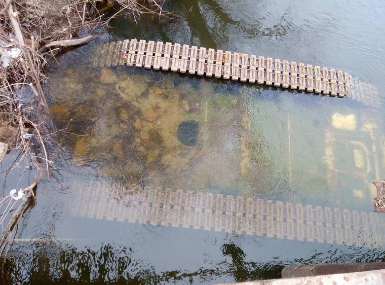 Уничтожена очередная колонна бронетехники оккупантов на Черниговщине, - Оперативное командование Север 11