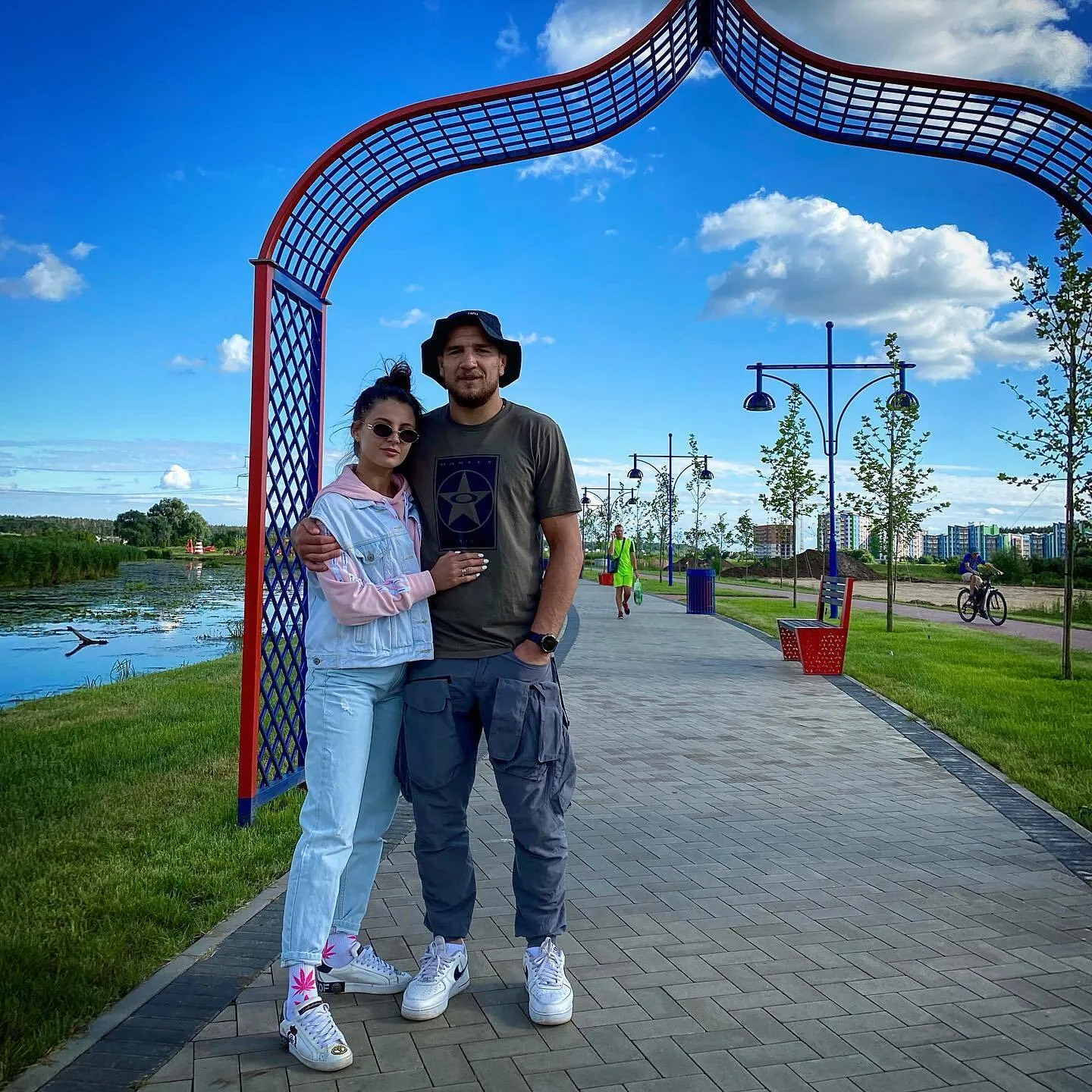 Амосов живет в Ирпене