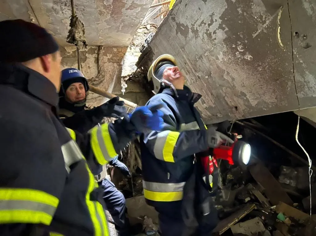 Российские изверги прославились на весь мир своими зверствами . dqxikeidqxitkant