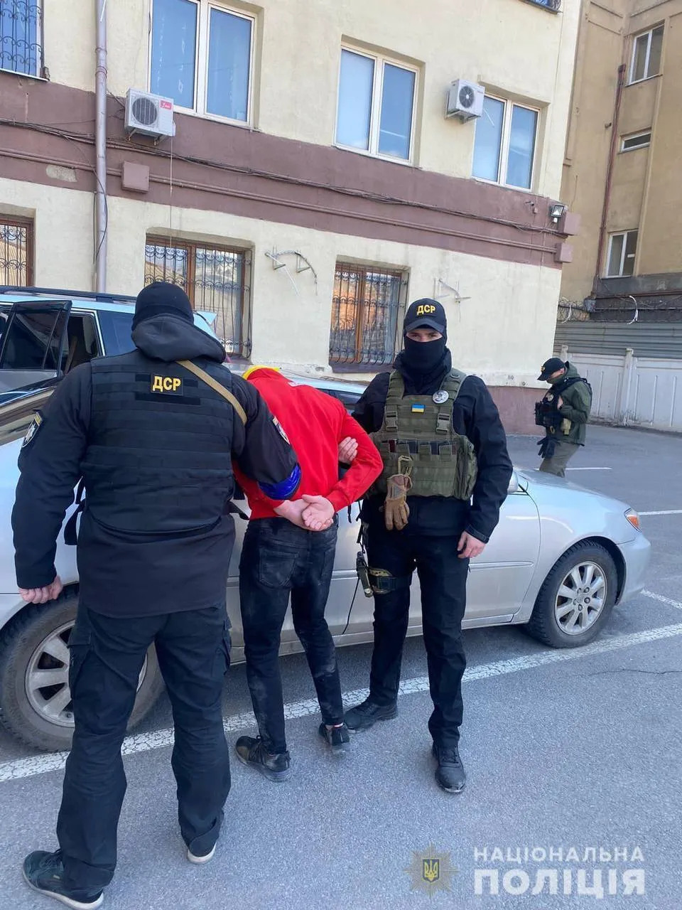 Полиция задержала одного из подозреваемых dqxikeidqxitkant