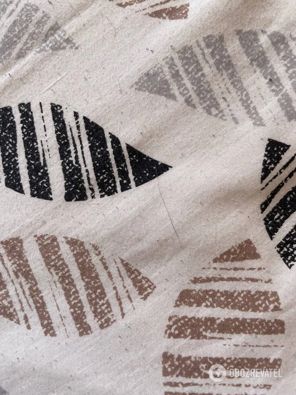 Волосы оставили на белье dqxikeidqxitkant