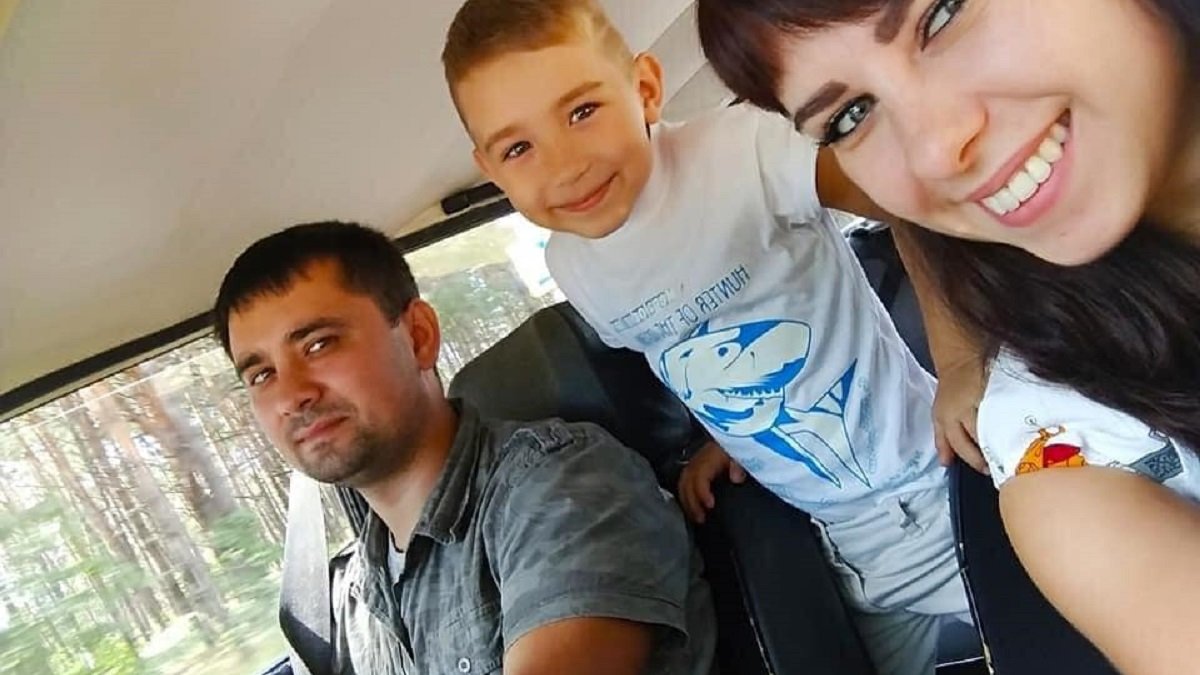 Журналист Роман Нежигорец с семьей dqxikeidqxitkant