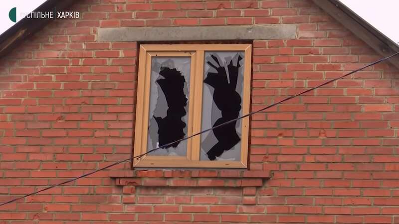 Разбитое окно