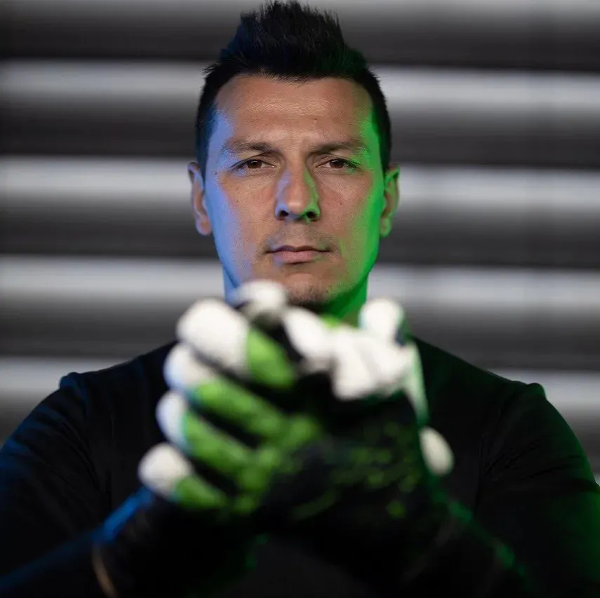 Худжамов заявил, что разочарован в РФ.