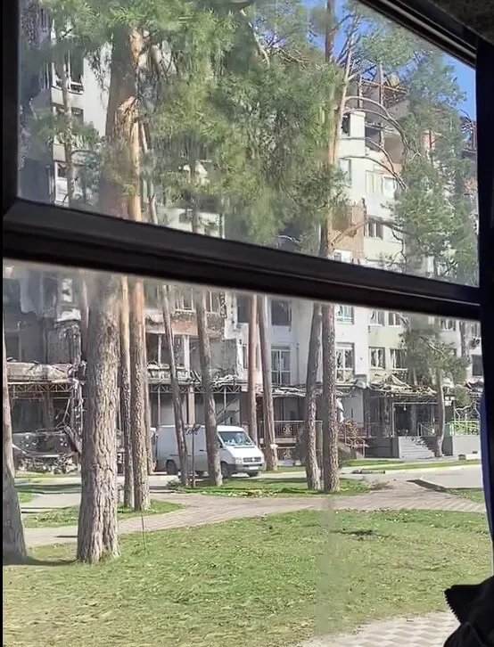 Город восстанавливается после оккупации. dqxikeidqxitkant