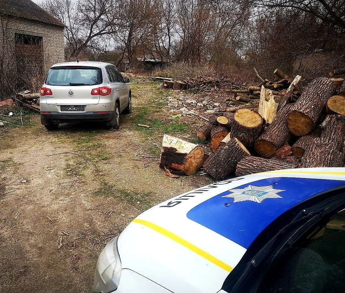 Машина стояла в Гостомеле без номеров. dqxikeidqxiqqeant