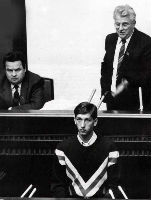 тягнибок dqxikeidqxiqqeant