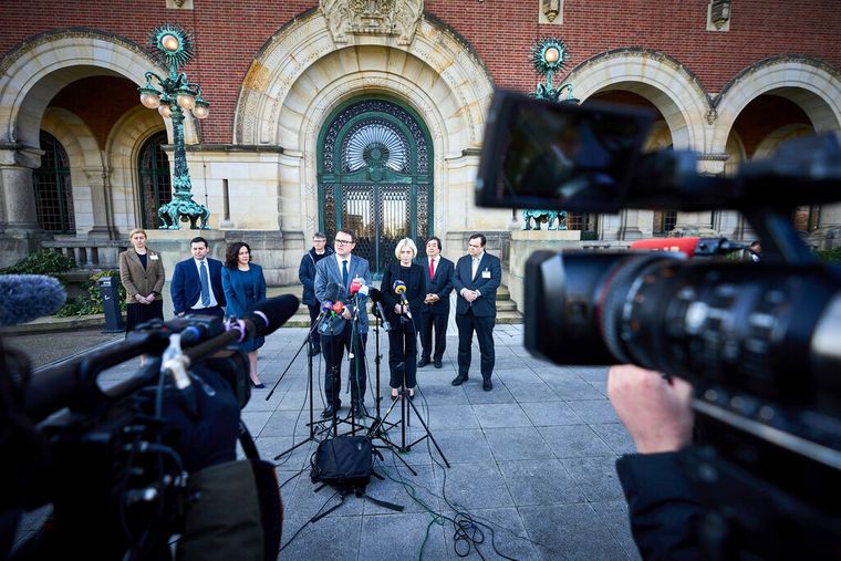 Выступление украинской делегации в Международном суде ООН в Гааге по делу об обвинении против России в совершении геноцида, 7 марта 2022 года