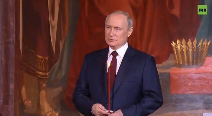 Путин возле короны dqxikeidqxiqqeant