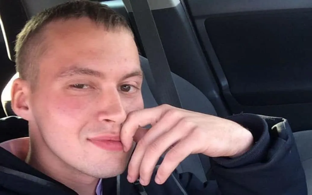 Арестович показал фото садистов среди российских оккупантов