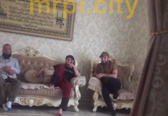 Судя по обстановке, семья не бедствует