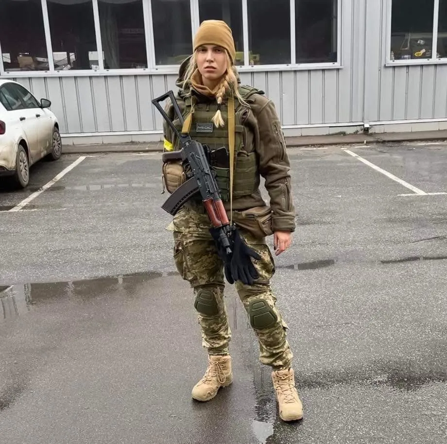 Кира рассказала, чего боится на войне. dqxikeidqxitkant