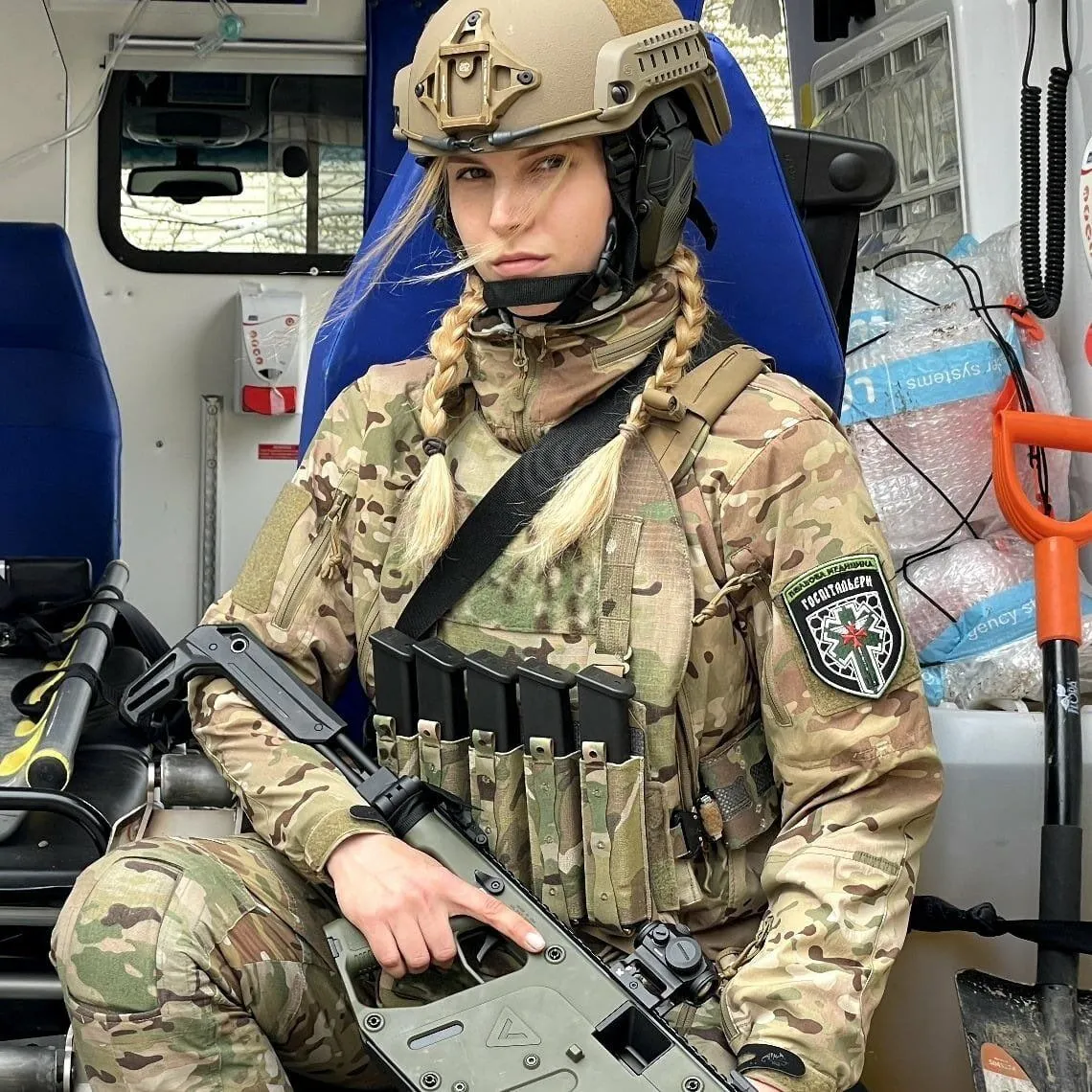 Фото, которое сделало девушку знаменитой.