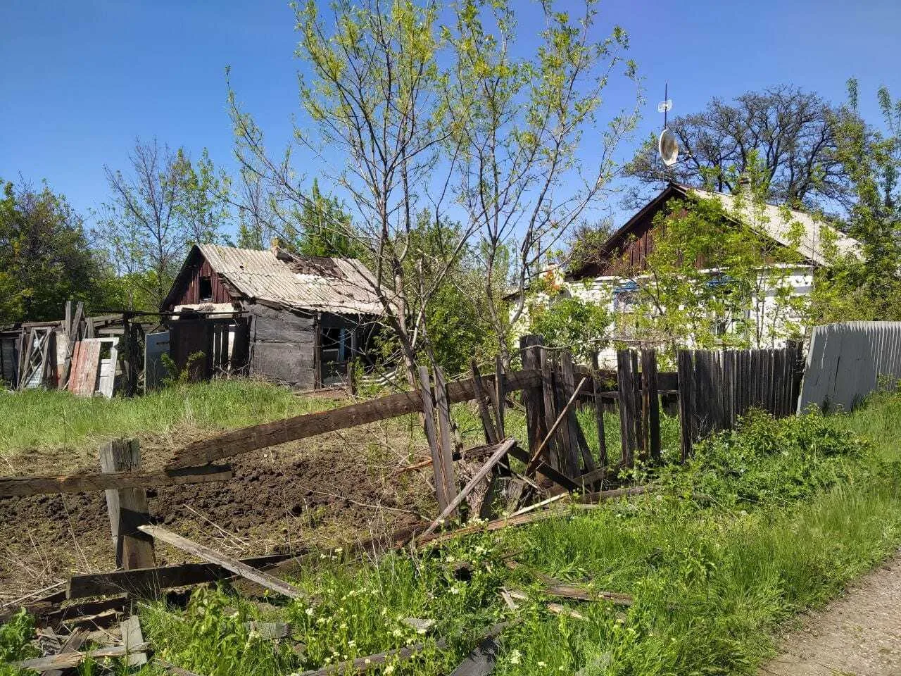 Села Донбасса ночью были под российским огнем